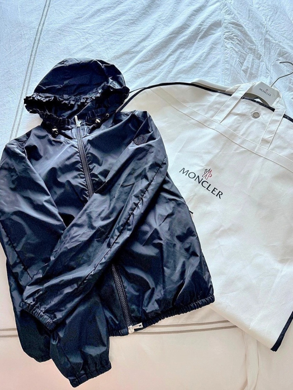 Moncler Black Hooded rain Jacket Size 80 Like New